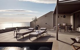 Yoma Cove Suites